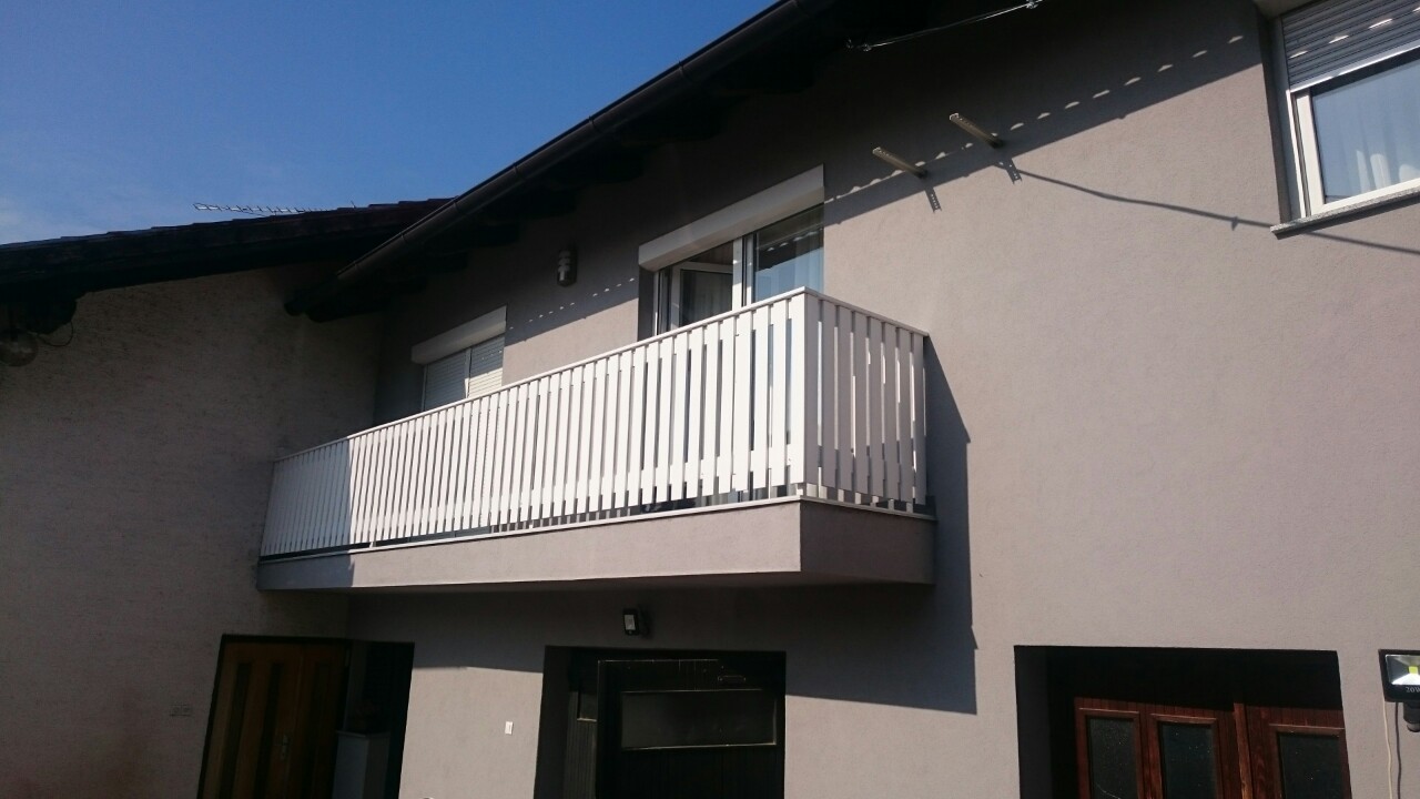 Plastični PVC paneli balkon